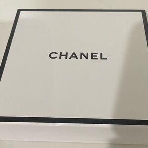 Chanel Pink and Black Gift Set